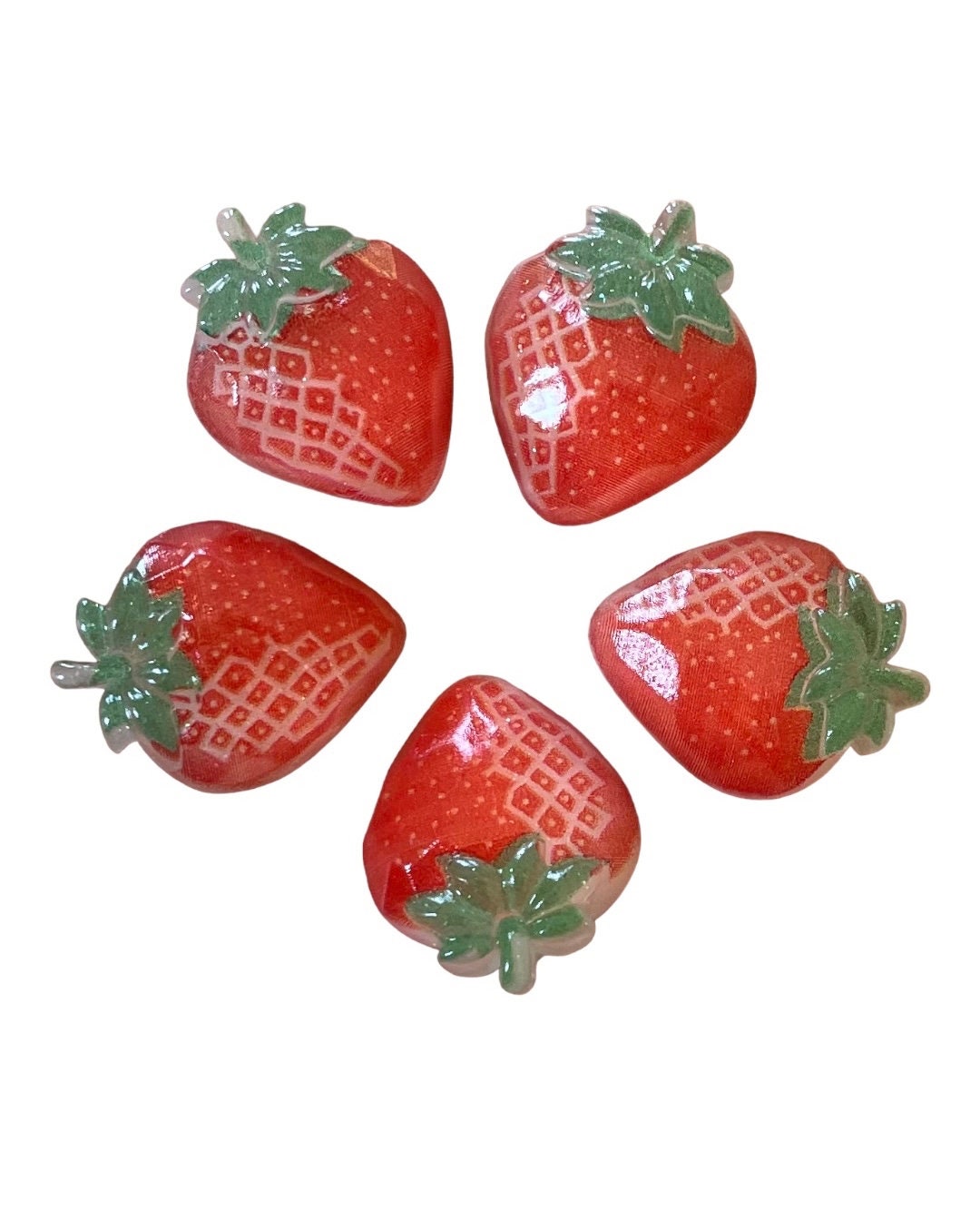 Strawberry resin embellishments, 22mm