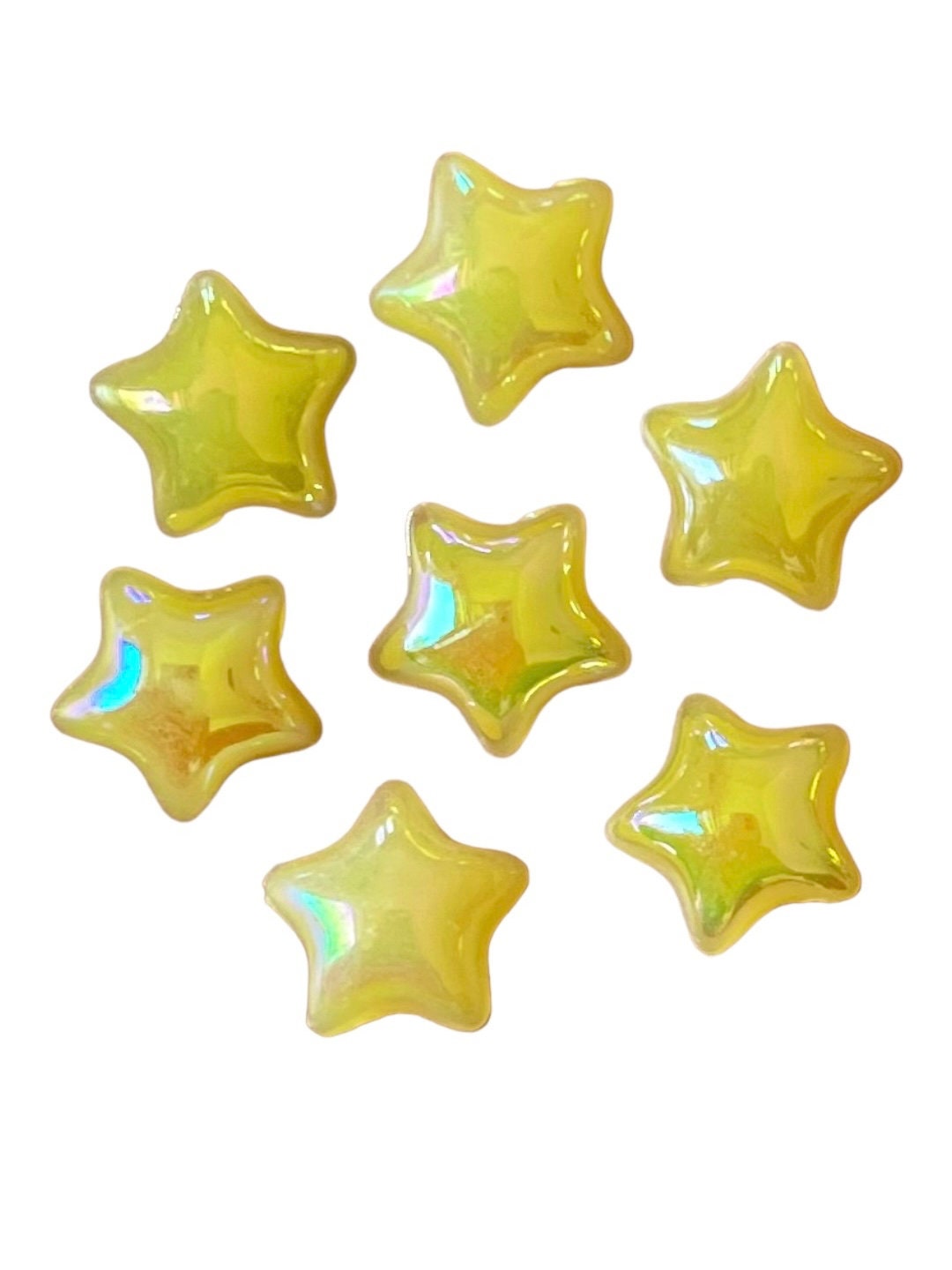 Yellow star Pearl effect cabochons, 10mm