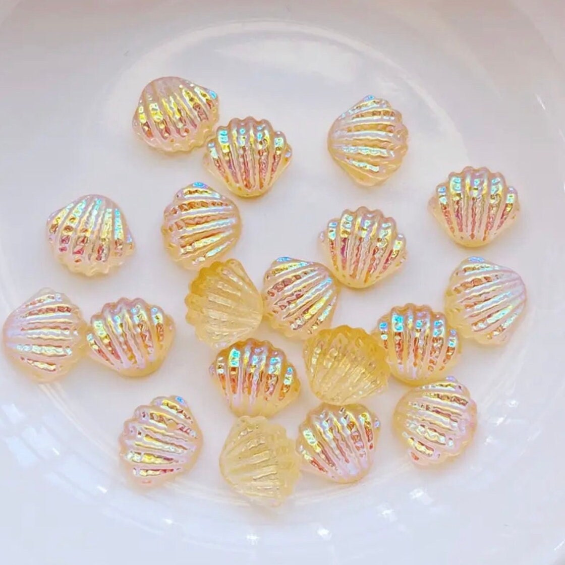 Seashell cabochons, mini yellow 10mm