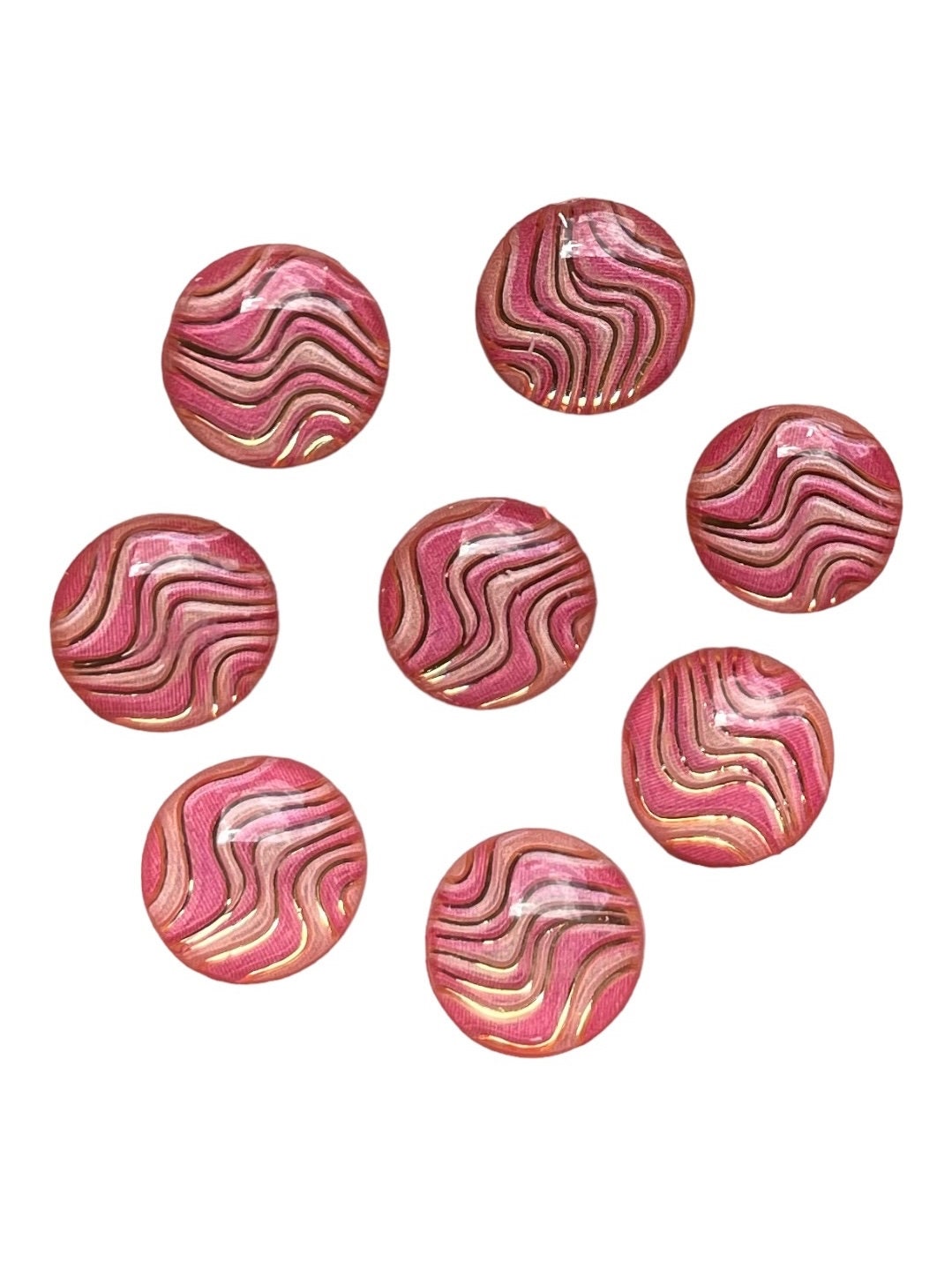 Round pale pink wavy patterned cabochons, 10mm