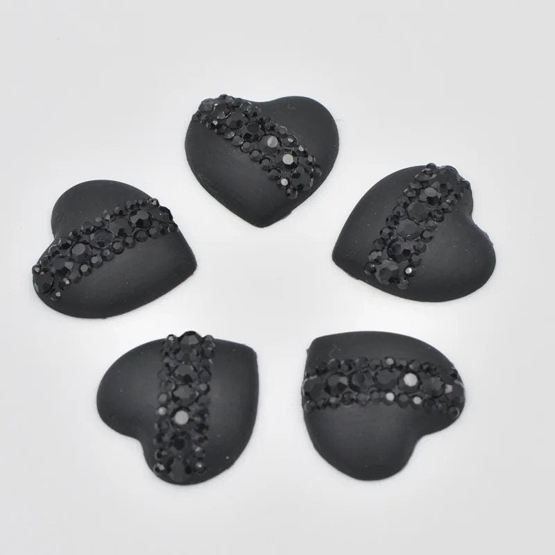 Black heart cabochons, 2cm