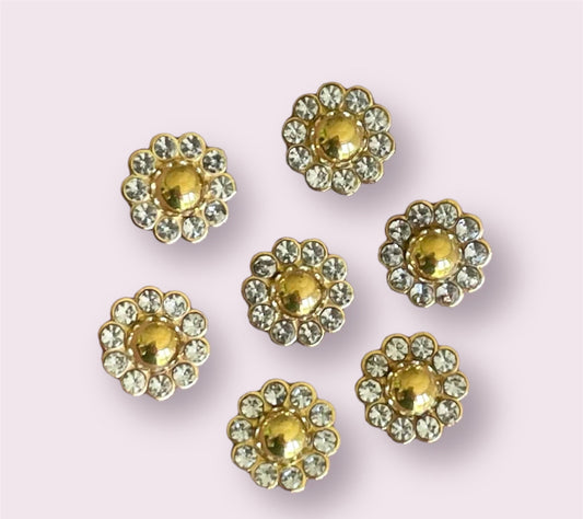 Gold and pearl  floral round cabochons, 9mm