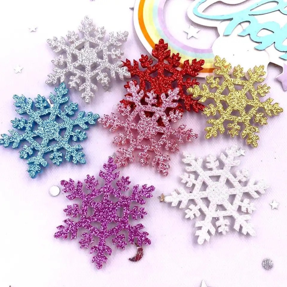 Felt white snowflake shapes, 42mm