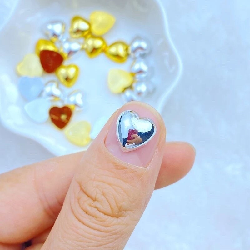 Heart embellishments, silver metallic 10mm
