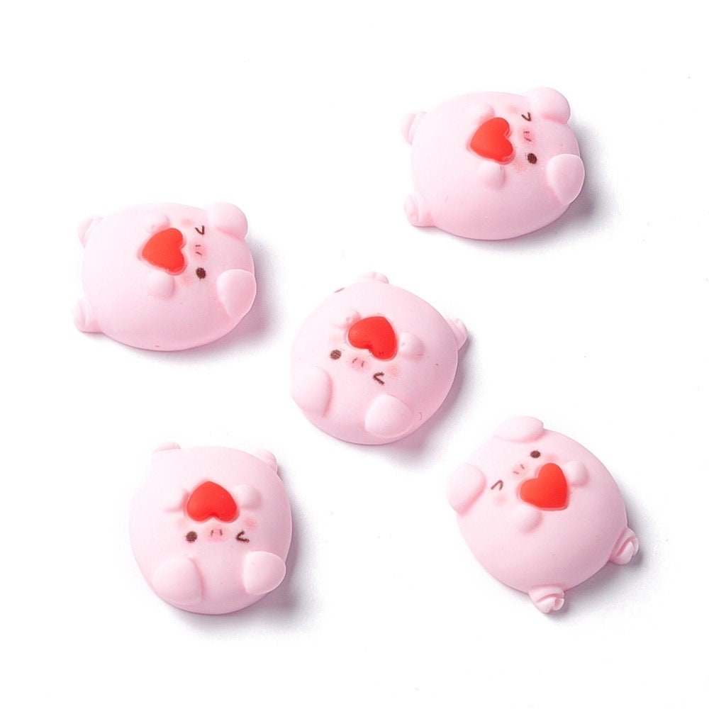 Pig resin embellishments, 19mm