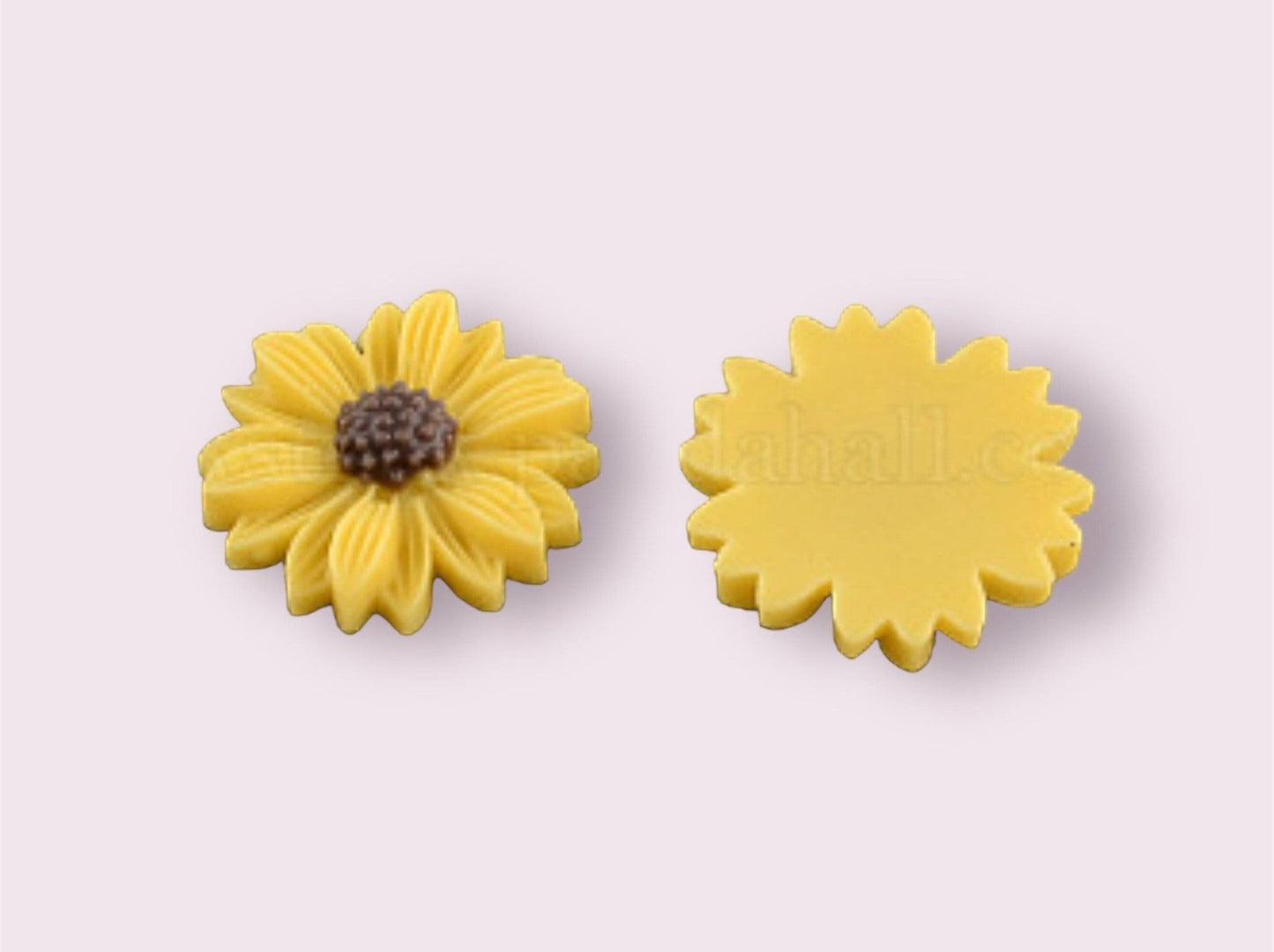 Daisy cabochons, 22mm yellow